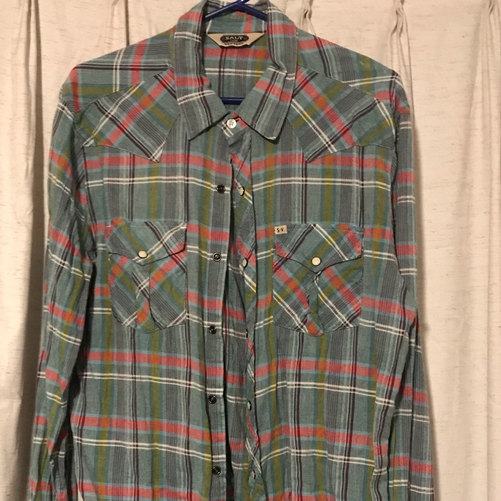Long sleeve, button up top
